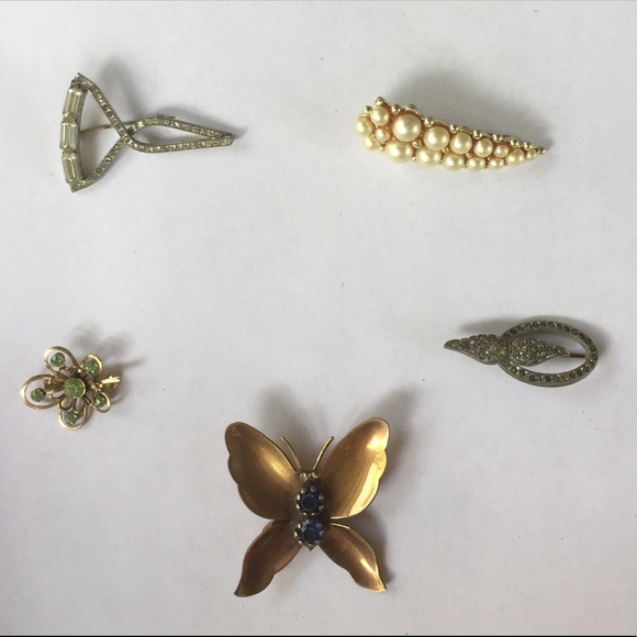 Brooches - Picture 2 of 2